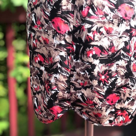 Kimchi Blue Floral Ruffle Romper Sz S - Picture 2 of 6